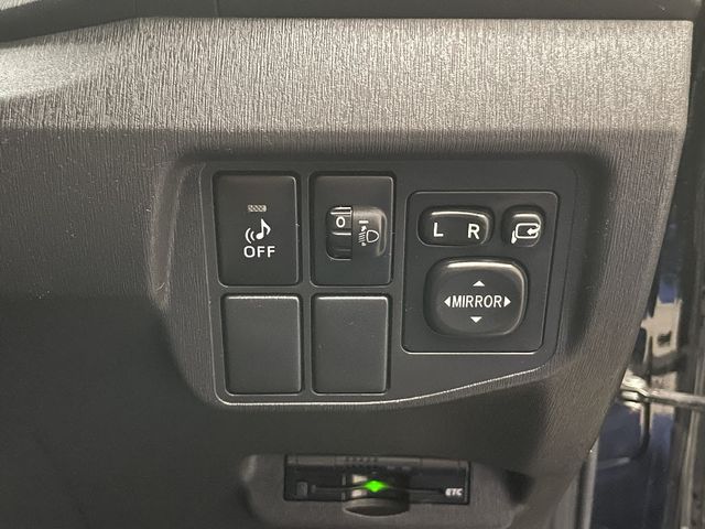 Toyota PRIUS 2012-08 10743-20
