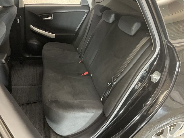 Toyota PRIUS 2012-08 10743-6