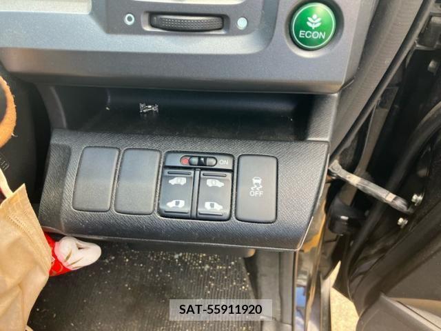 Honda e 2010-04 394334-17