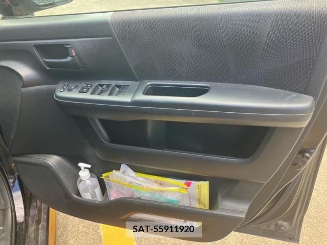 Honda e 2010-04 394334-15