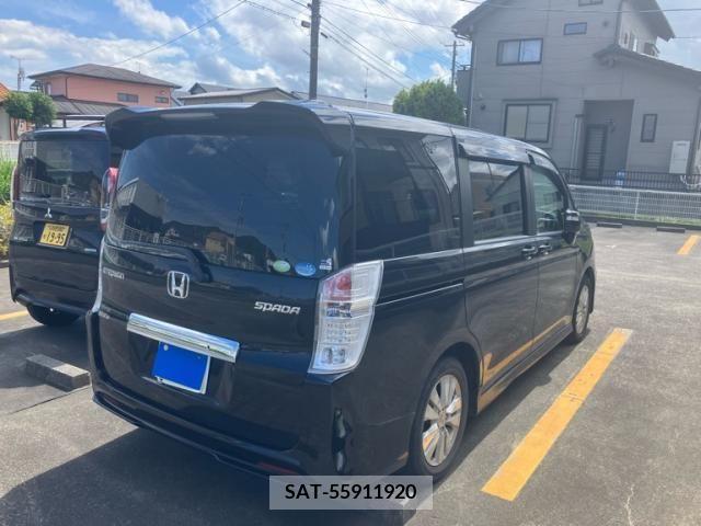 Honda e 2010-04 394334-1