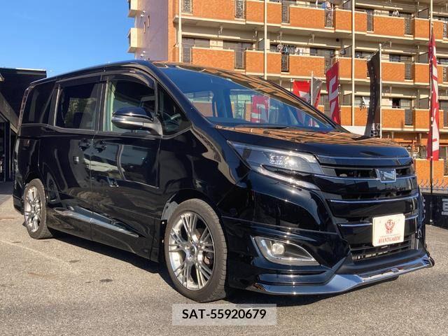 Toyota NOAH 2014-05 206470-2