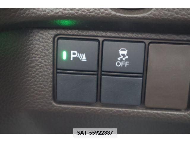 Honda N BOX 2021-06 335715-3