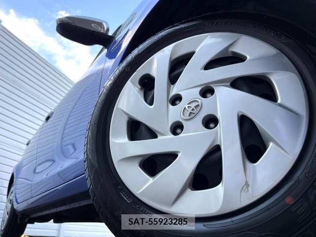Toyota AQUA 2015-12 314043-16