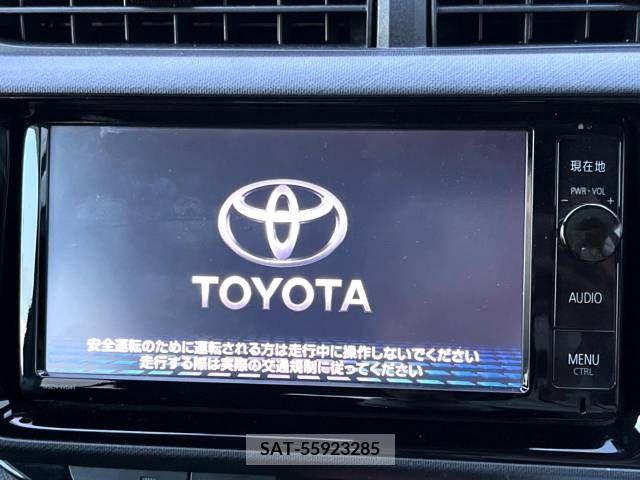 Toyota AQUA 2015-12 314043-2