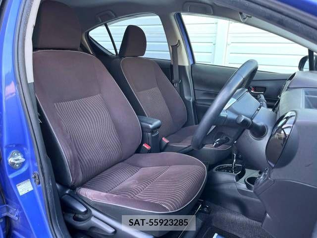 Toyota AQUA 2015-12 314043-12