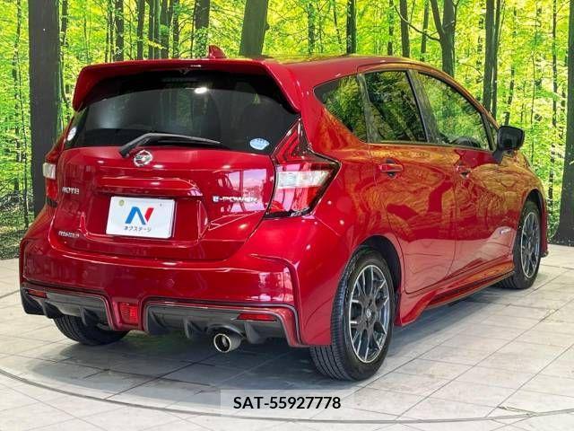 Nissan NOTE 2018-01 365404-17