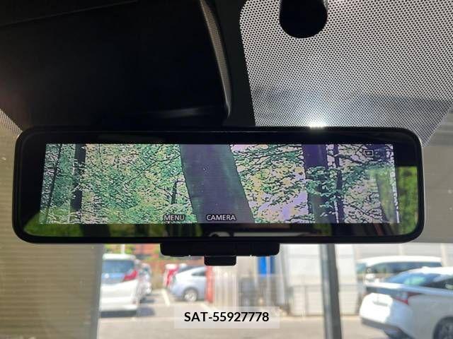 Nissan NOTE 2018-01 365404-2