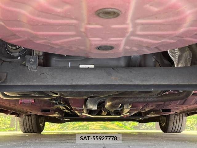 Nissan NOTE 2018-01 365404-19