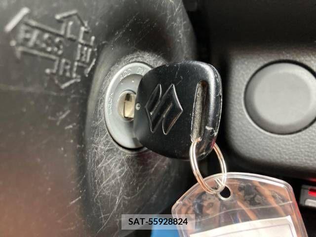 Suzuki ALTO 2017-12 389135-8