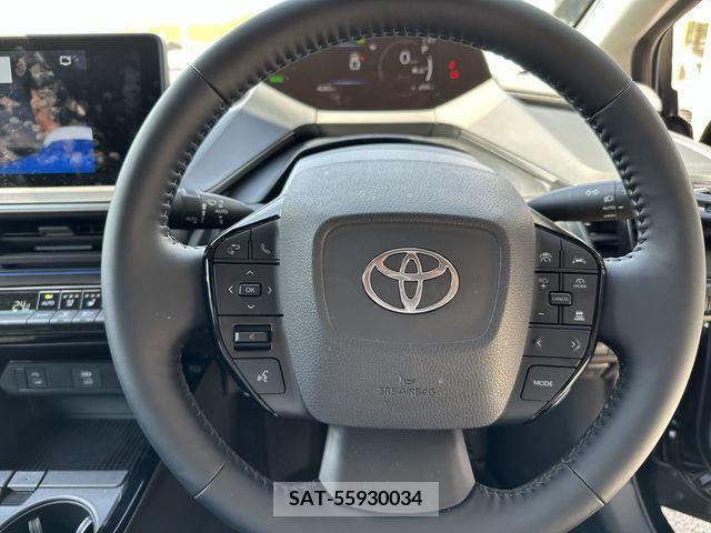 Toyota PRIUS 2023-07 281767-18