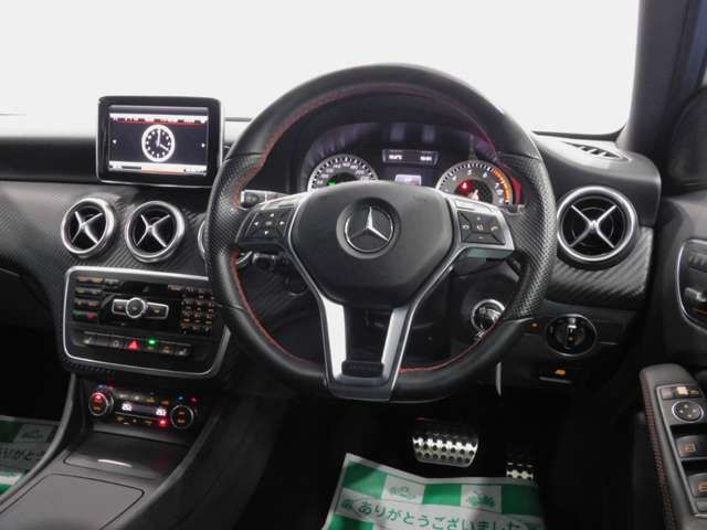 Mercedes Benz A-CLASS 2015-02 22352-17