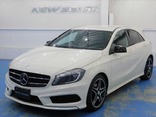 Mercedes Benz A-CLASS 2015-02 22352-0