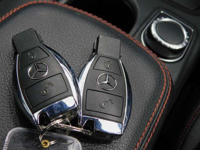 Mercedes Benz A-CLASS 2015-02 22352-16