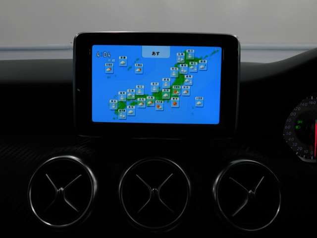 Mercedes Benz A-CLASS 2015-02 22352-5