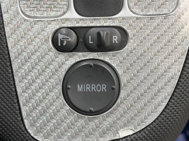 Honda INTEGRA 2006-04 28881-5