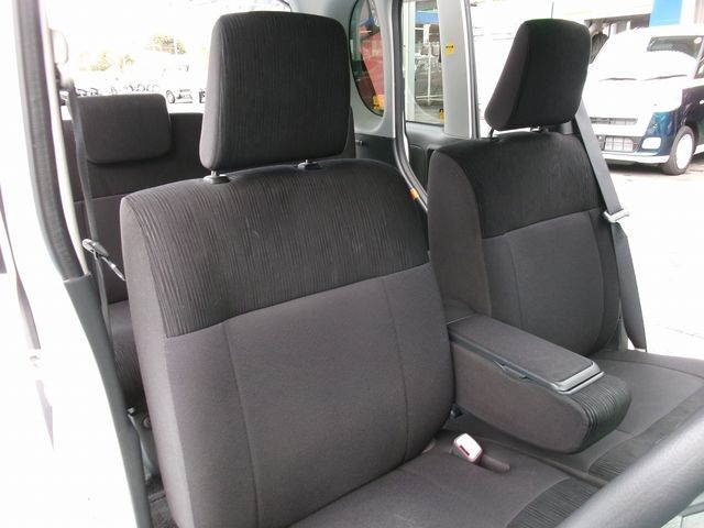 Daihatsu TANTO 2013-06 186065-8