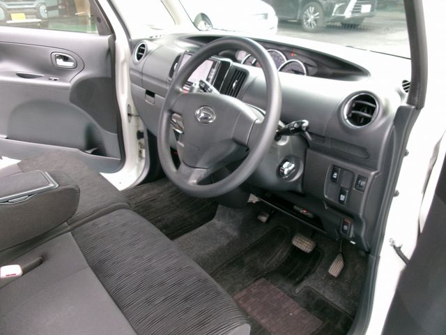 Daihatsu TANTO 2013-06 186065-7