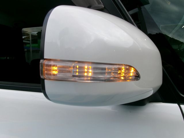Daihatsu TANTO 2013-06 186065-24