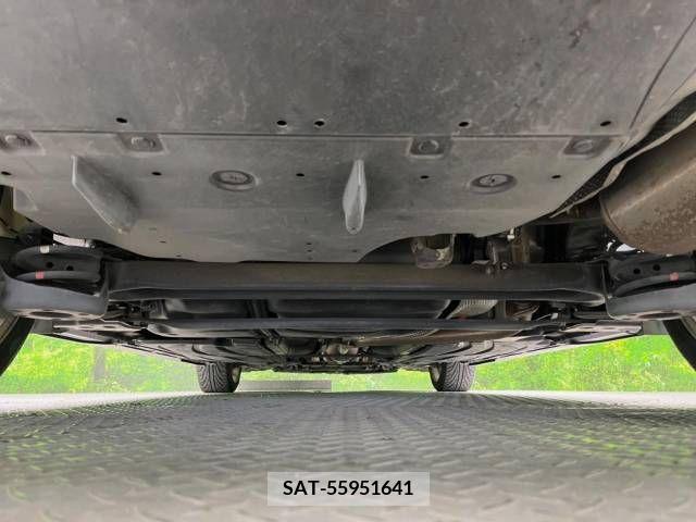 Toyota PRIUS 2011-01 340939-19