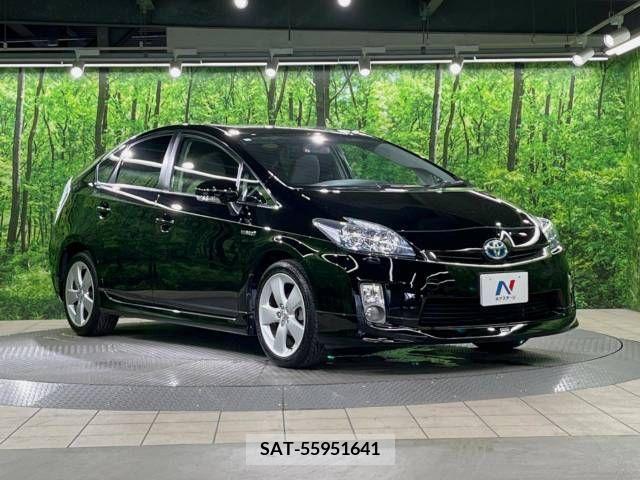 Toyota PRIUS 2011-01 340939-16