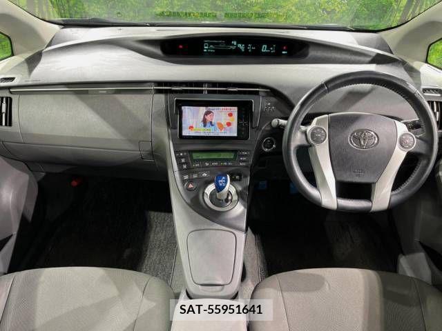 Toyota PRIUS 2011-01 340939-1