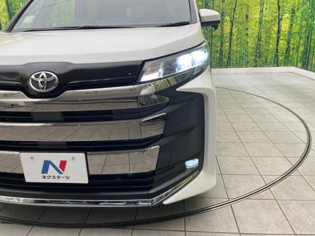 Toyota NOAH 2023-06 196321-12