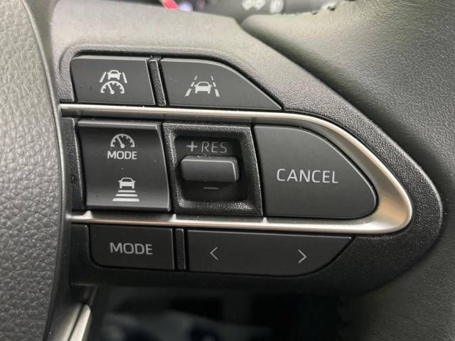 Toyota NOAH 2023-06 196321-5
