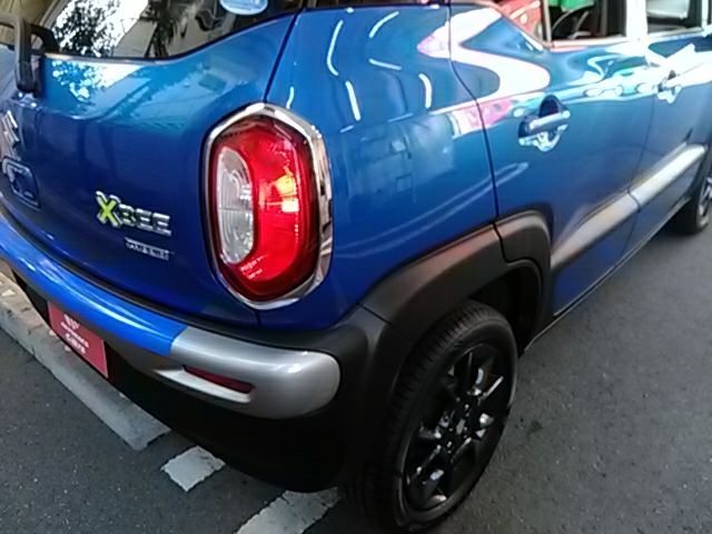 Suzuki X BEE 2019-02 181825-22
