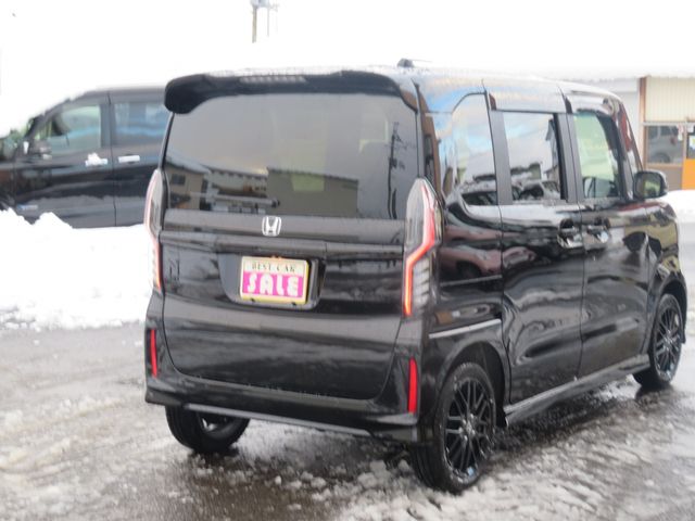 Honda N BOX CUSTOM 2023-10 191657-6