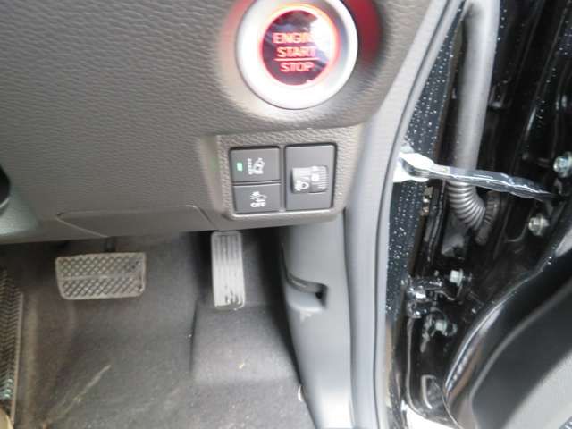 Honda N BOX CUSTOM 2023-10 191657-19