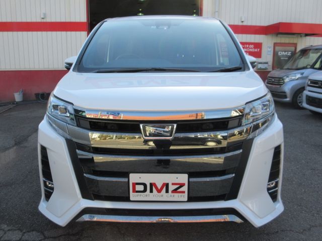 Toyota NOAH 2019-03 196620-2