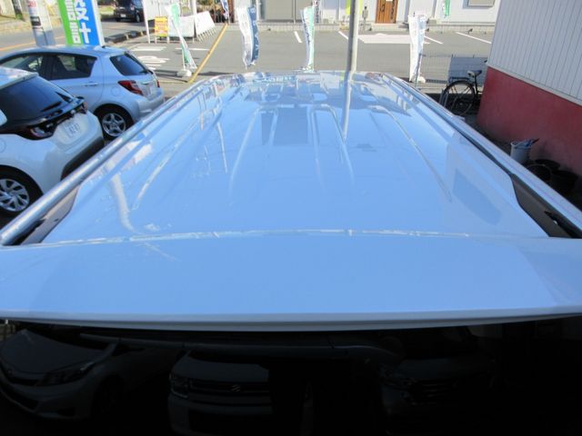 Toyota NOAH 2019-03 196620-9