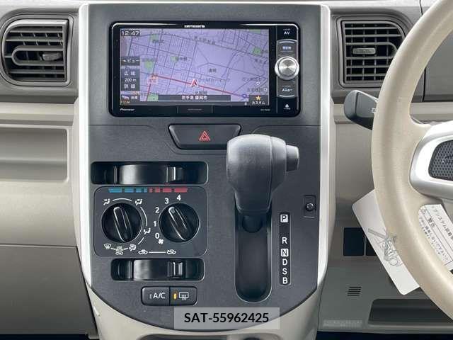 Daihatsu TANTO 2018-02 232092-11