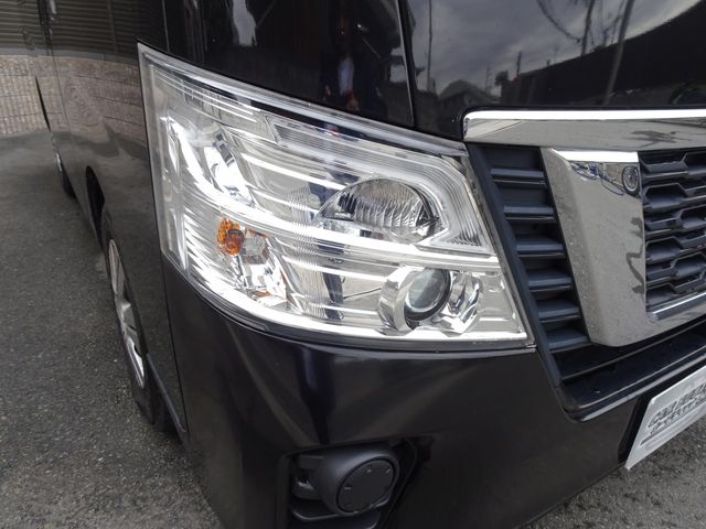 Nissan NV350 Caravan 2018-09 183121-12