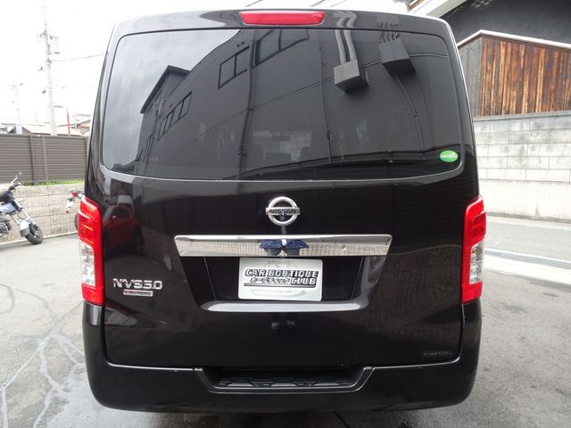 Nissan NV350 Caravan 2018-09 183121-5