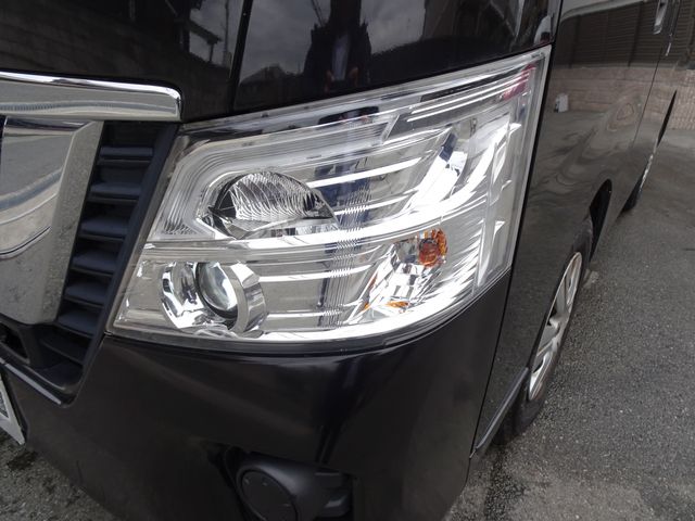 Nissan NV350 Caravan 2018-09 183121-11