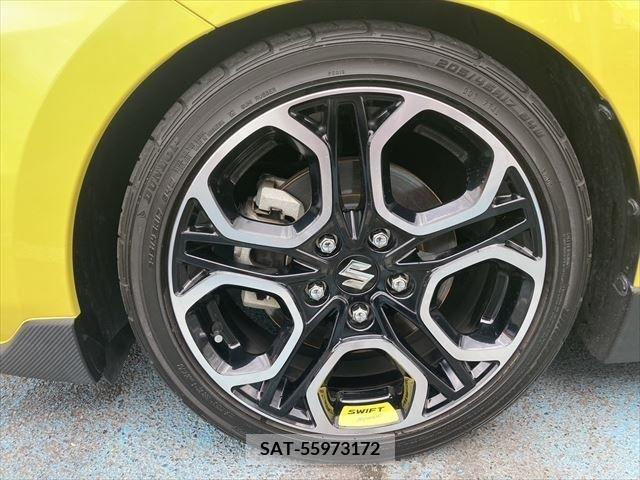 Suzuki SWIFT 2017-09 320823-17