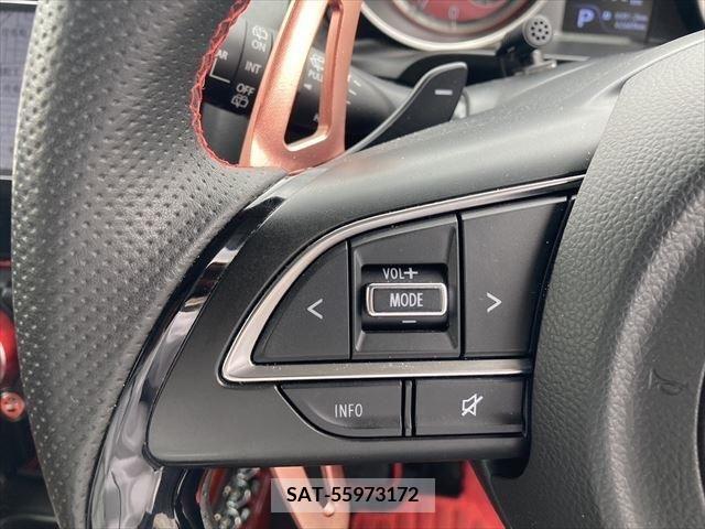 Suzuki SWIFT 2017-09 320823-29