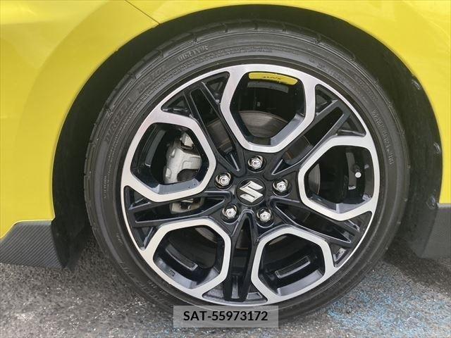 Suzuki SWIFT 2017-09 320823-16