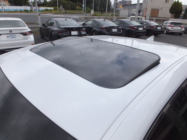 Lexus GS 2019-10 11849-5