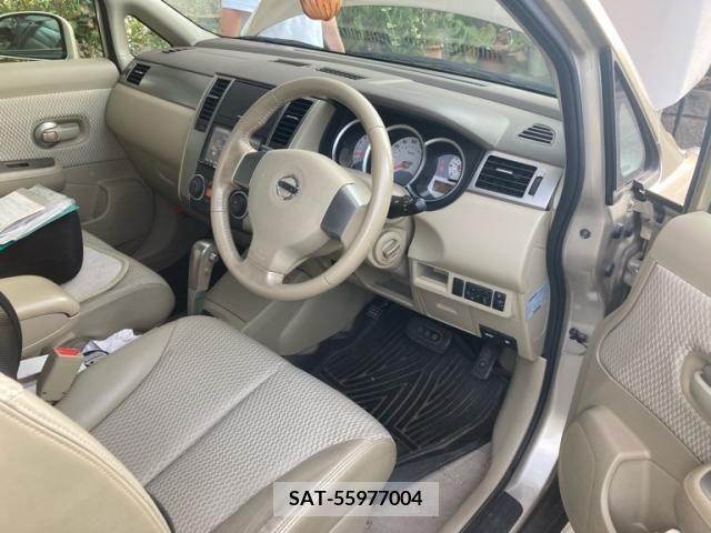 Nissan TIIDA 2010-01 394667-2