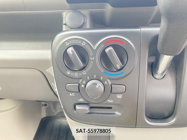 Suzuki EVERY 2020-05 301629-18