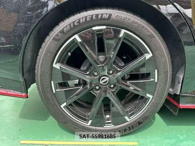 Nissan AURA 2023-01 261447-12