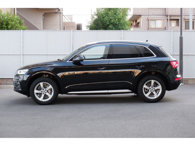 Audi Q5 2021-04 5997-1