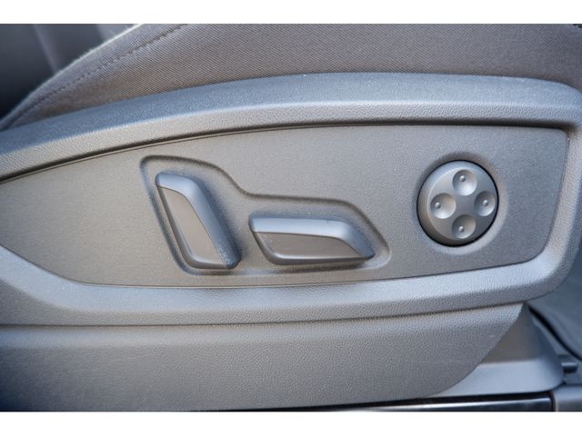 Audi Q5 2021-04 5997-26