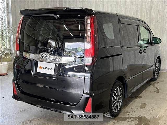 Toyota NOAH 2015-07 321444-21