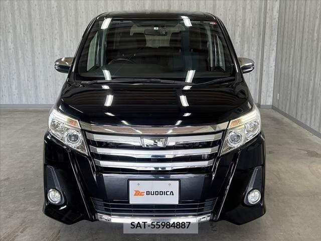 Toyota NOAH 2015-07 321444-8