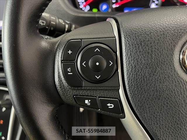 Toyota NOAH 2015-07 321444-6