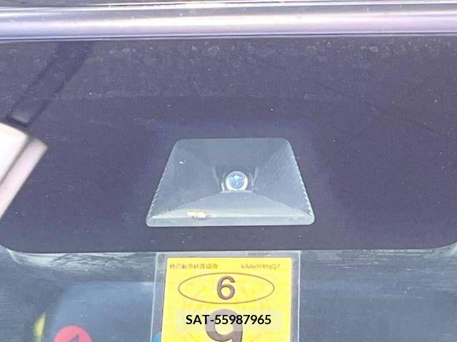 Honda N BOX CUSTOM 2019-09 278982-2